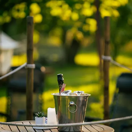 Garden Glamping Retezat Luxury tent