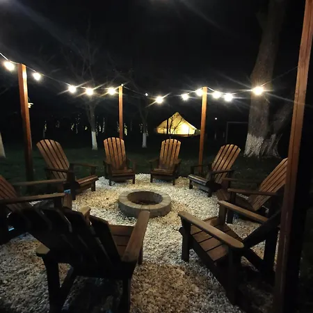 Garden Glamping Retezat 3* Balan (Hunedoara)