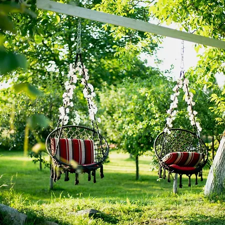 Garden Glamping Retezat Luxury tent 3*